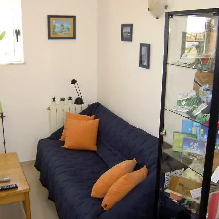 Quartos Com Boas Vistas * Ribeira da Gafa