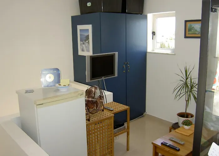 イン Quartos Com Boas Vistas Ribeira da Gafa