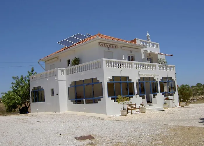 Quartos Com Boas Vistas イン Ribeira da Gafa
